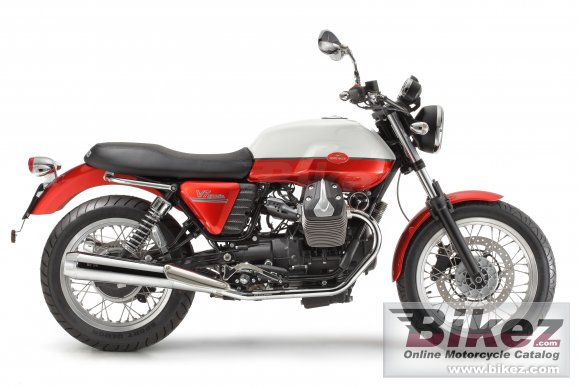 2012 Moto Guzzi V7 Special photo